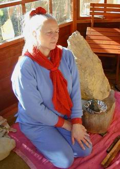 The stone with Mo in the shed