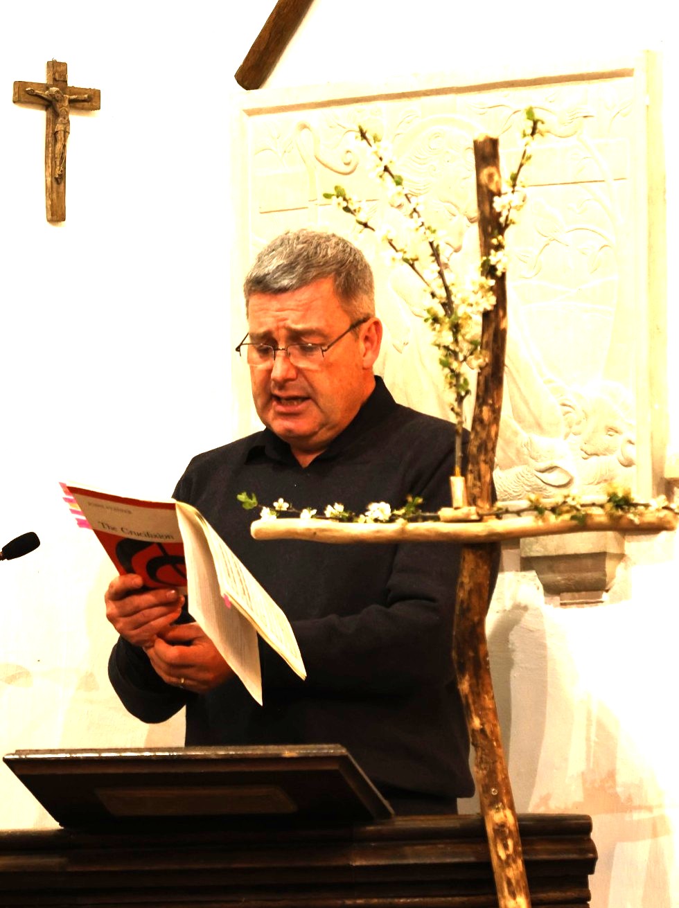 Mayflowers on the cross