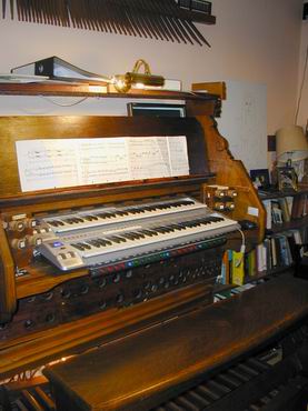 Colin's electronic organ